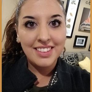 Meet your Posher, Sara